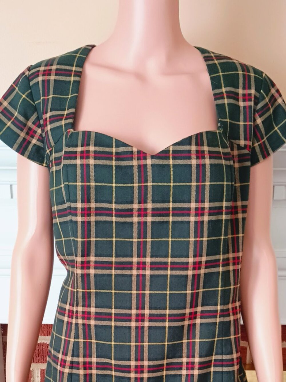 Banned Apparel Dancing Days Dress 4XL Tartan Plaid Heart Neckline Capped Sleeve